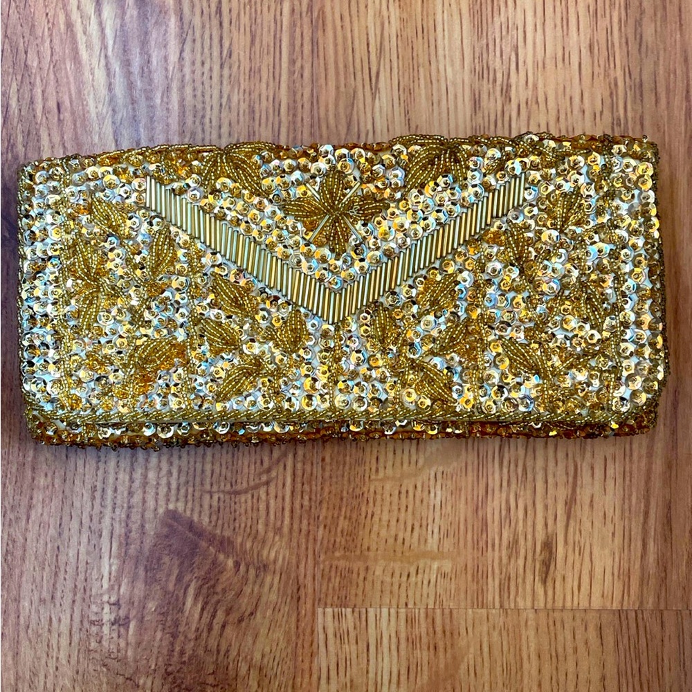 Vintage Kane M Gold
Beaded Sequin
Clutch
